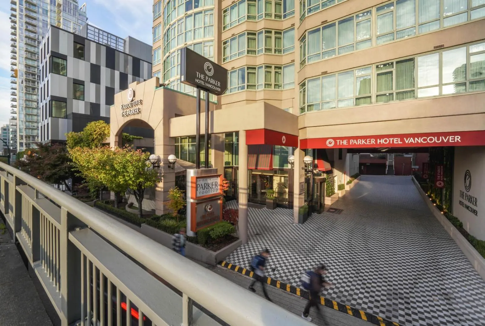 The Parker Hotel And Rooftop Vancouver