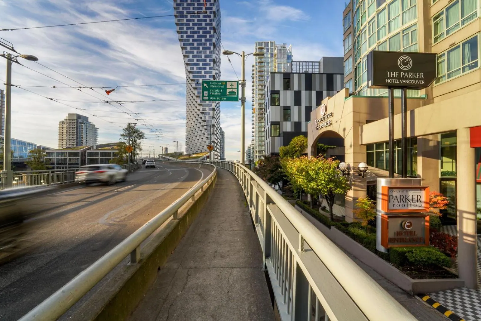 The Parker Hotel And Rooftop Vancouver