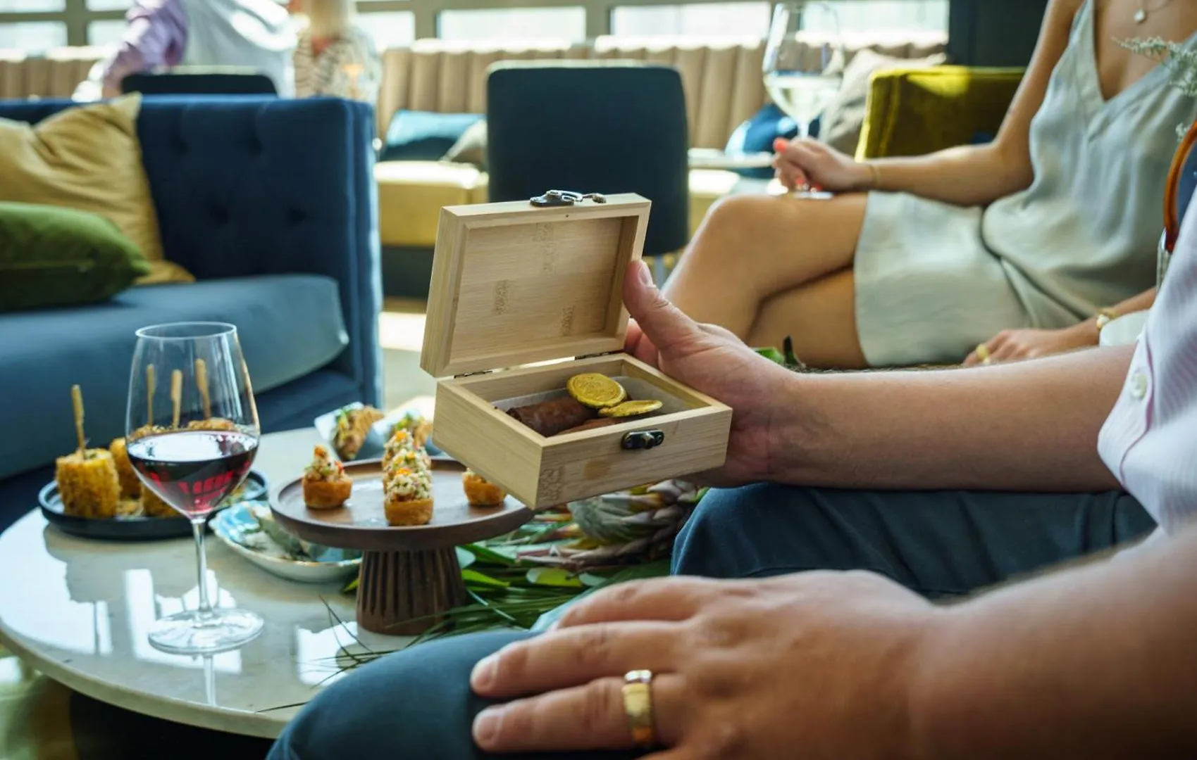 The Parker Hotel And Rooftop Vancouver